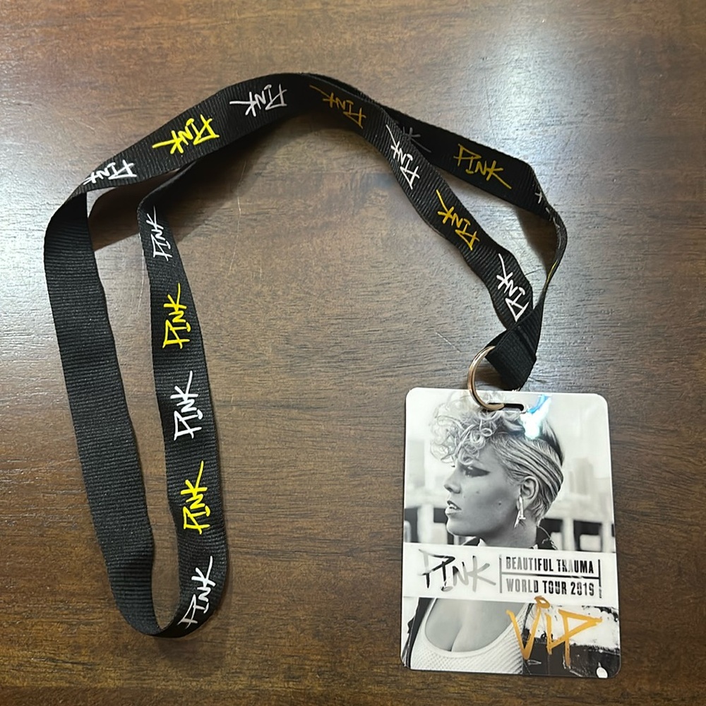 P!nk (Pink) Beautiful Trauma World Tour 2019 VIP Pass Lanyard